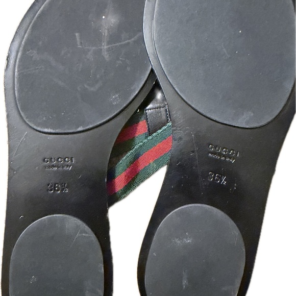 Gucci Black Flip Flops with Green and Red Straps, gold logo - Picture 2 of 9